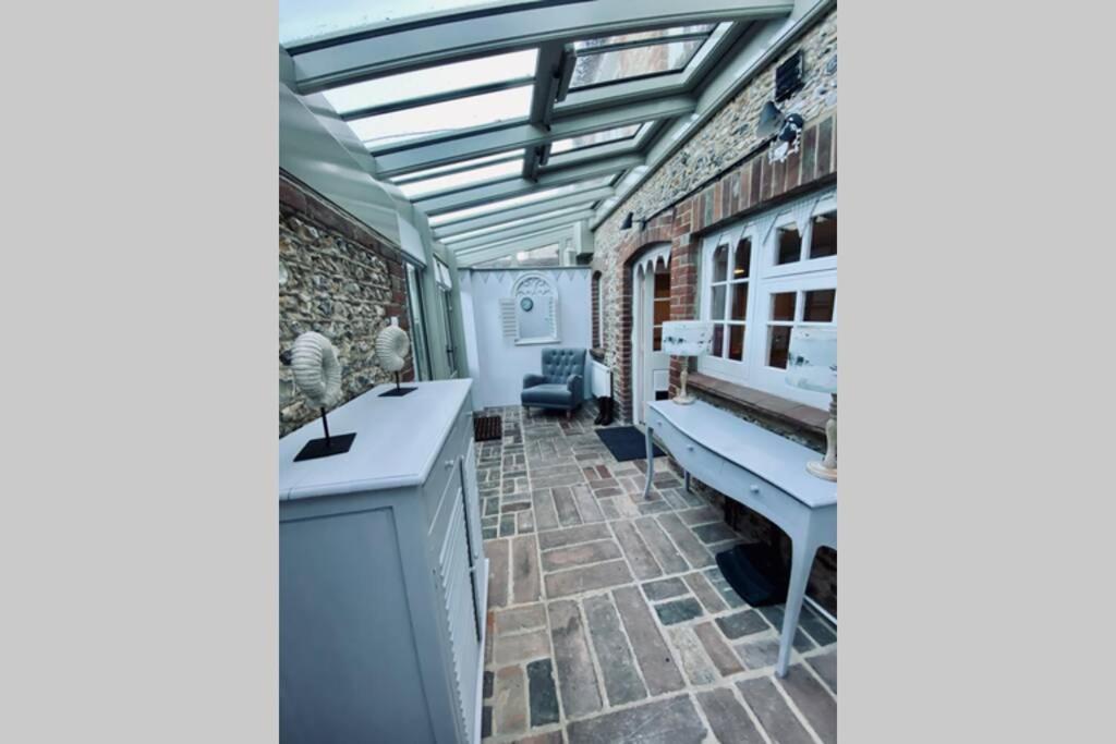 Angel Cottage, Boxgrove, Chichester - Relax And Unwind Exterior foto